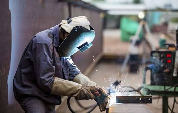 The Ultimate Mobile Welding Guide: What to Look for Before You Hire Anyone The Ultimate Mobile Welding Guide: What to Look for Before You Hire Anyone
