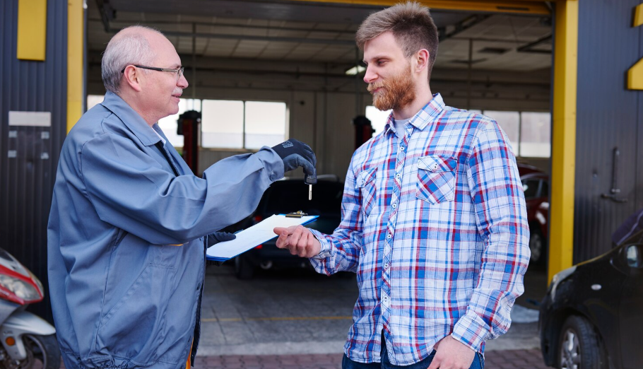 Understanding Fuel Card Access and Controls for Multi-Vehicle Fleets