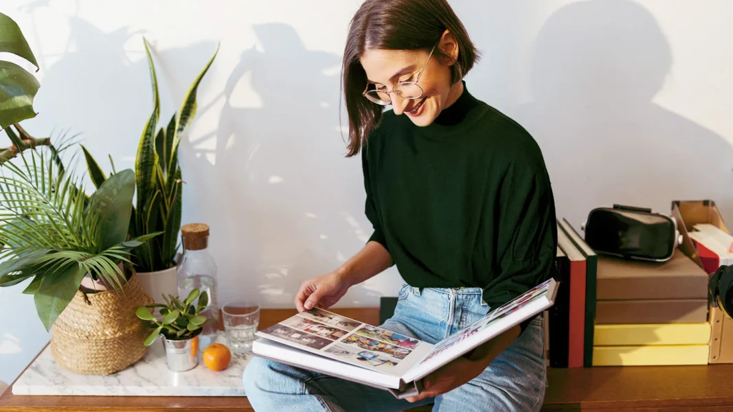 The Psychology of Nostalgia: Why Looking at Old Family Photos Improves Mental Well-Being The Psychology of Nostalgia: Why Looking at Old Family Photos Improves Mental Well-Being