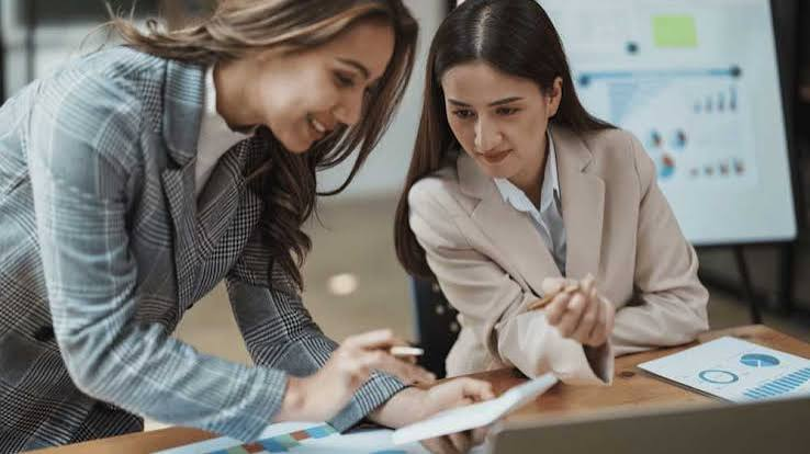 The Ultimate Framework for Evaluating Accounts Receivable Outsourcing Services: What US CFOs Need to Check Before Signing The Ultimate Framework for Evaluating Accounts Receivable Outsourcing Services: What US CFOs Need to Check Before Signing